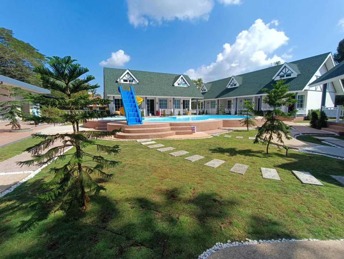English Resotel : อิงลิช รีโซเทล Накхон Си Тамарат Екстериор снимка